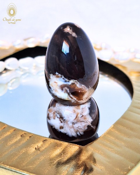 *Coffret Prestige - L’oeuf de yoni et le socle créateur d'abondance - Opale Cappuccino moyen non troué