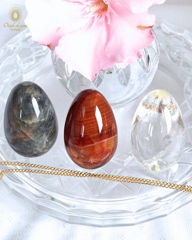Coffret Prestige -Trio du Féminin sacré -3 oeufs pour le prix de 2 -  Cornaline, Pierre de lune noire et Quartz cristal moyen non troué
