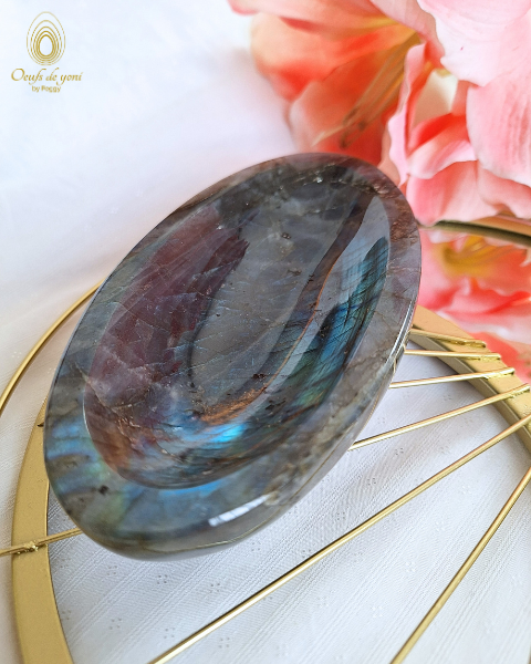 La protection : Coupelle en Labradorite - Précommande