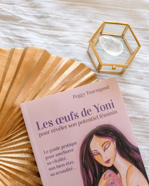 coffret-livre-les-œufs-de-yoni-pour-reveler-son-potentiel-feminin-œuf-de-yoni-quartz-cristal-moyen-troue