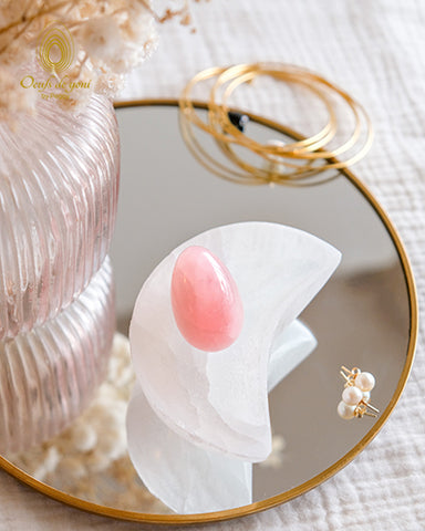 Coffret Amour :  L'oeuf de yoni de la guérison de vos blessures d'amour + Bol de rechargement énergétique Croissant de Lune - œuf quartz rose non troué + bol quartz cristal