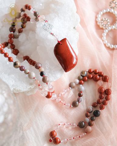 Mala-by-Peggy-Collection-Chakras-chakra-racine-jaspe-rouge-quartz-rutile-rouge-bois-fossilise-1