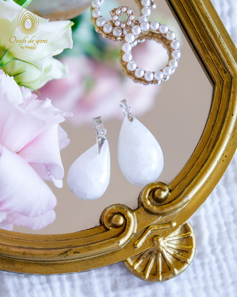 Pendentif "fait en France" - Le pendentif de la pureté - Quartz neige de Madagascar